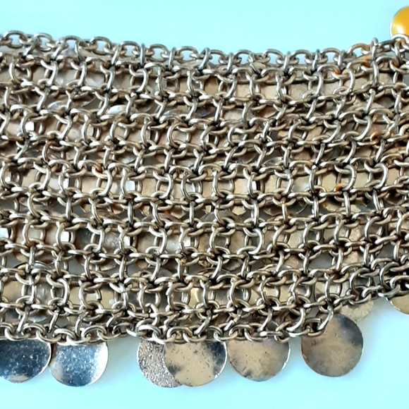 VTG YELLOW ENAMEL DISC ON GOLD TONE MESH CHAIN LINK BIB NECKLACE 19" - Picture 5 of 7